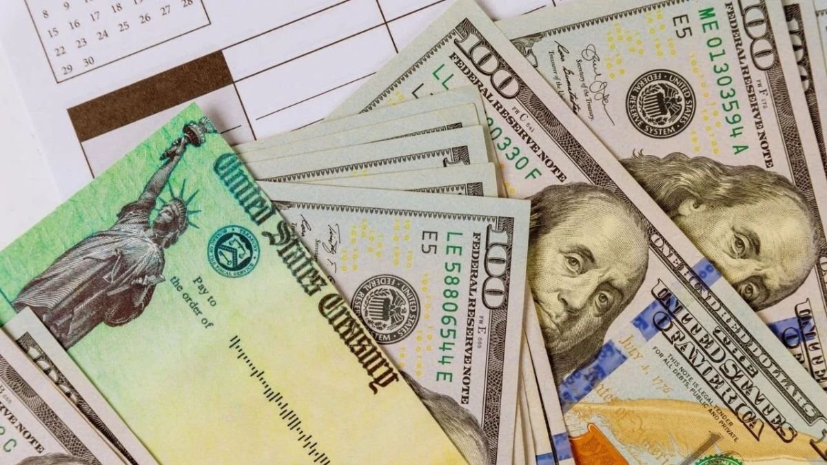 El IRS anuncia un pago de ayuda de $1,390 mediante depósito directo para diciembre de 2025.